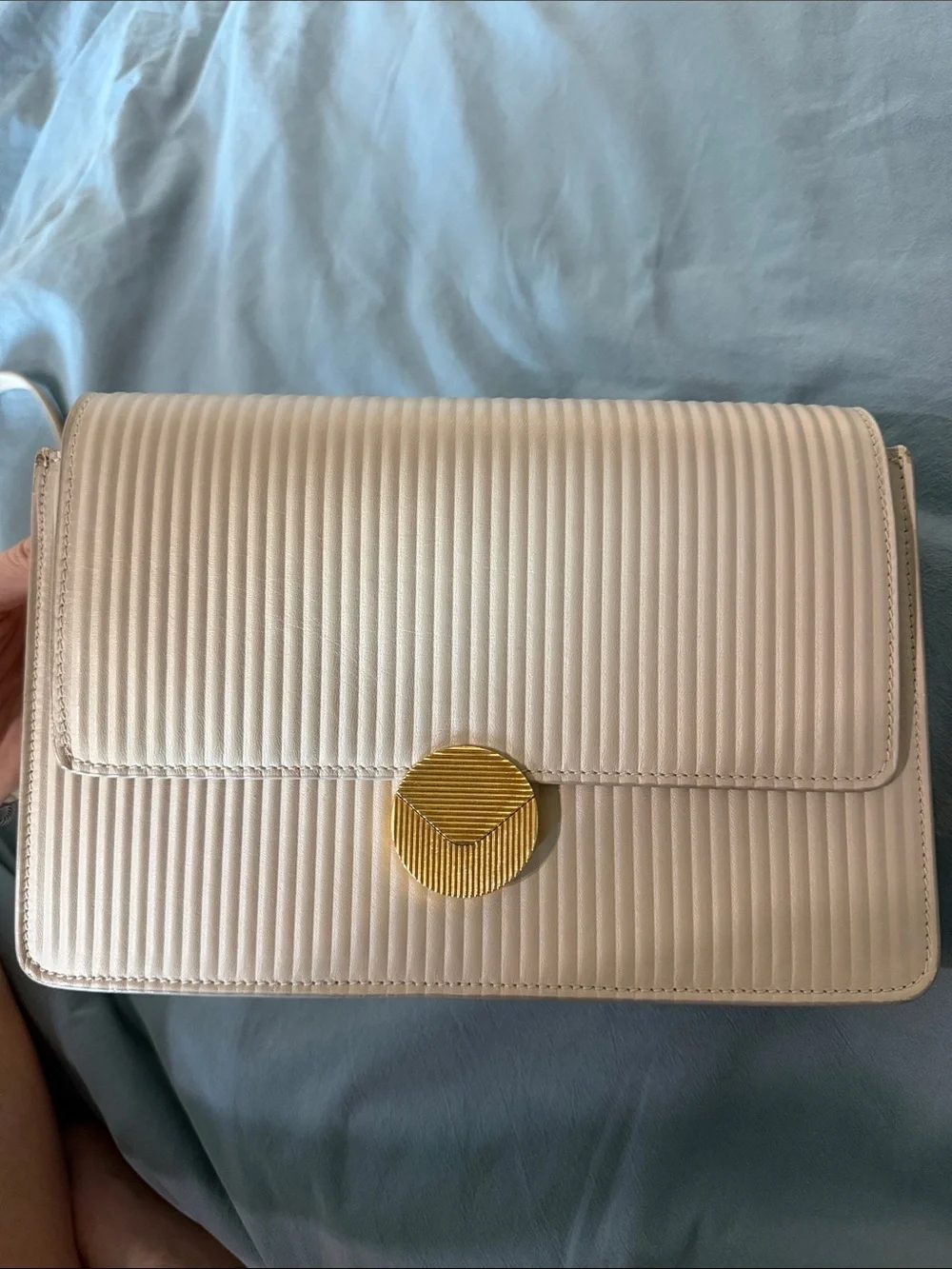 Visone stylish cream